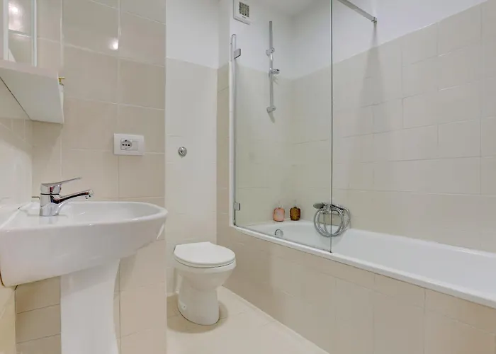 Oda ve Kahvaltı Claudia House Termini