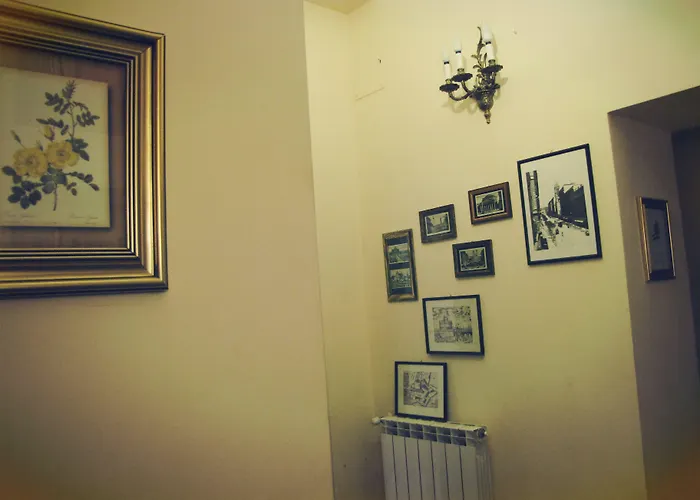 Oda ve Kahvaltı Claudia House Termini